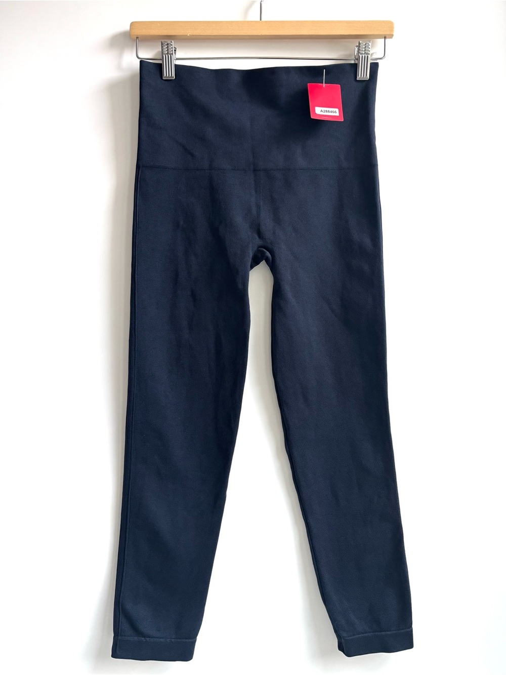 Spanx Look at Me Now Cropped Seamless Leggings Blue Size Large - Picture 14 of 16